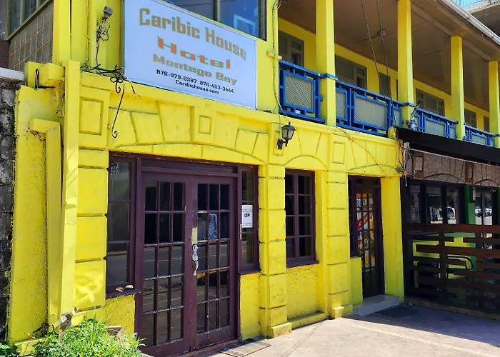 Günstiges Hotel: Caribic House